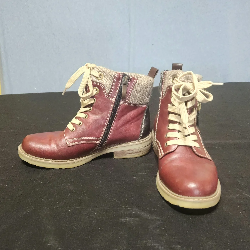 Spring Step Hiking Boots. Size 6.5/37 - Picture 1 of 4